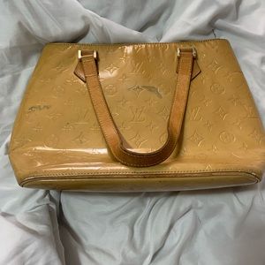 Louis Vuitton Vernis bag